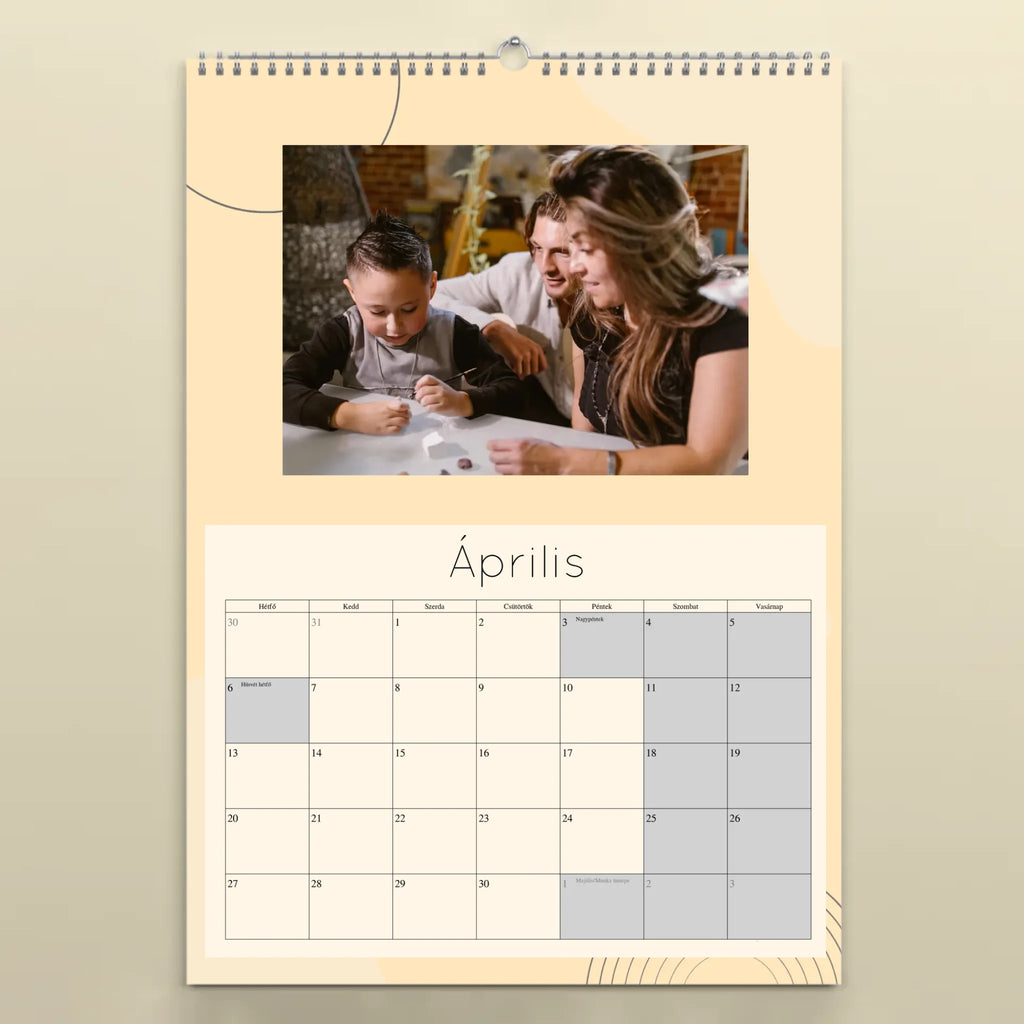 Egyedi fényképes falinaptár 2026 - Ajándékverzum