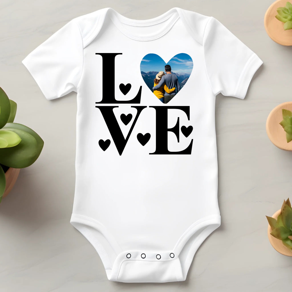 Egyedi baba body képpel és love felirattal - Ajándékverzum