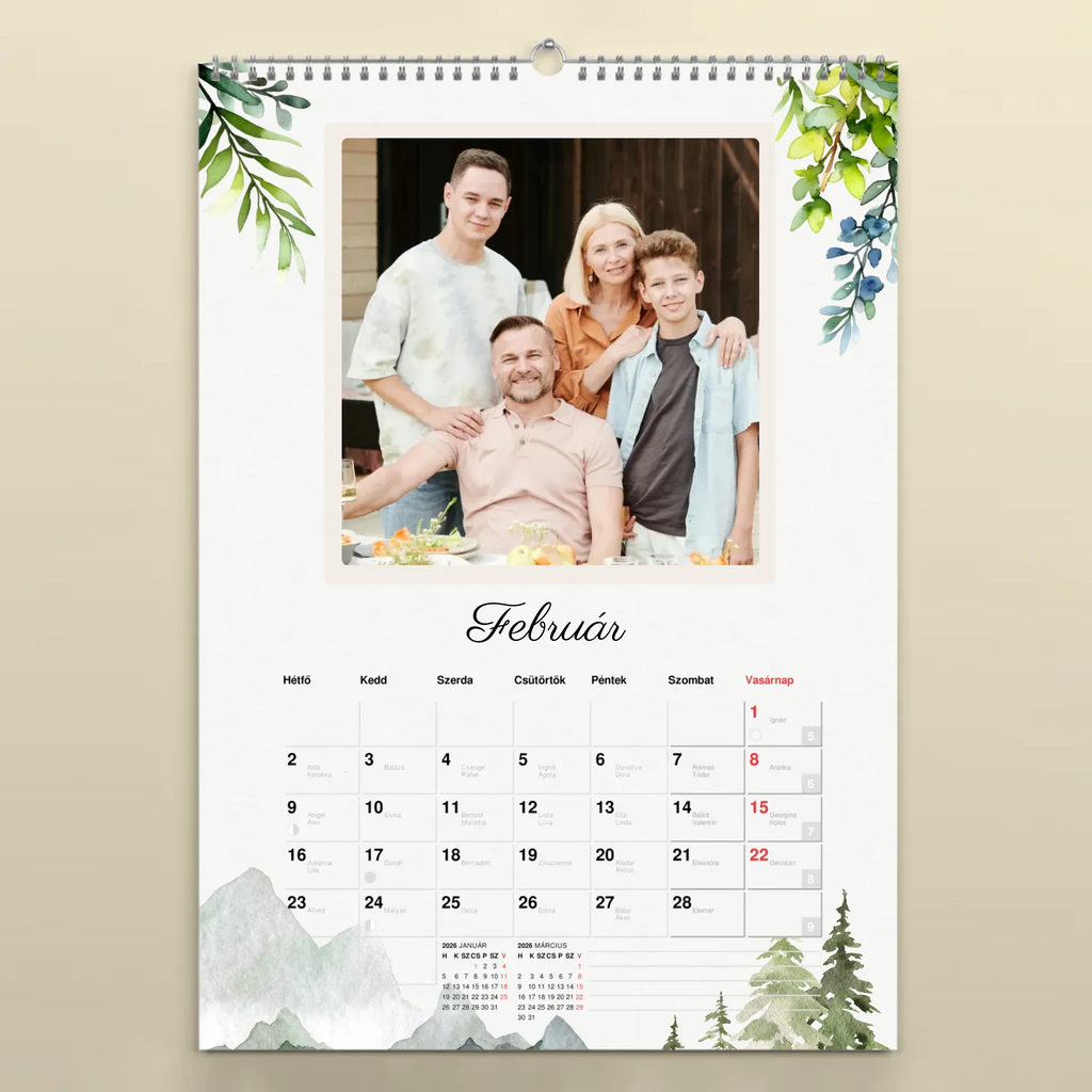 Egyedi fényképes falinaptár névnapokkal 2026 négyzetes képekkel