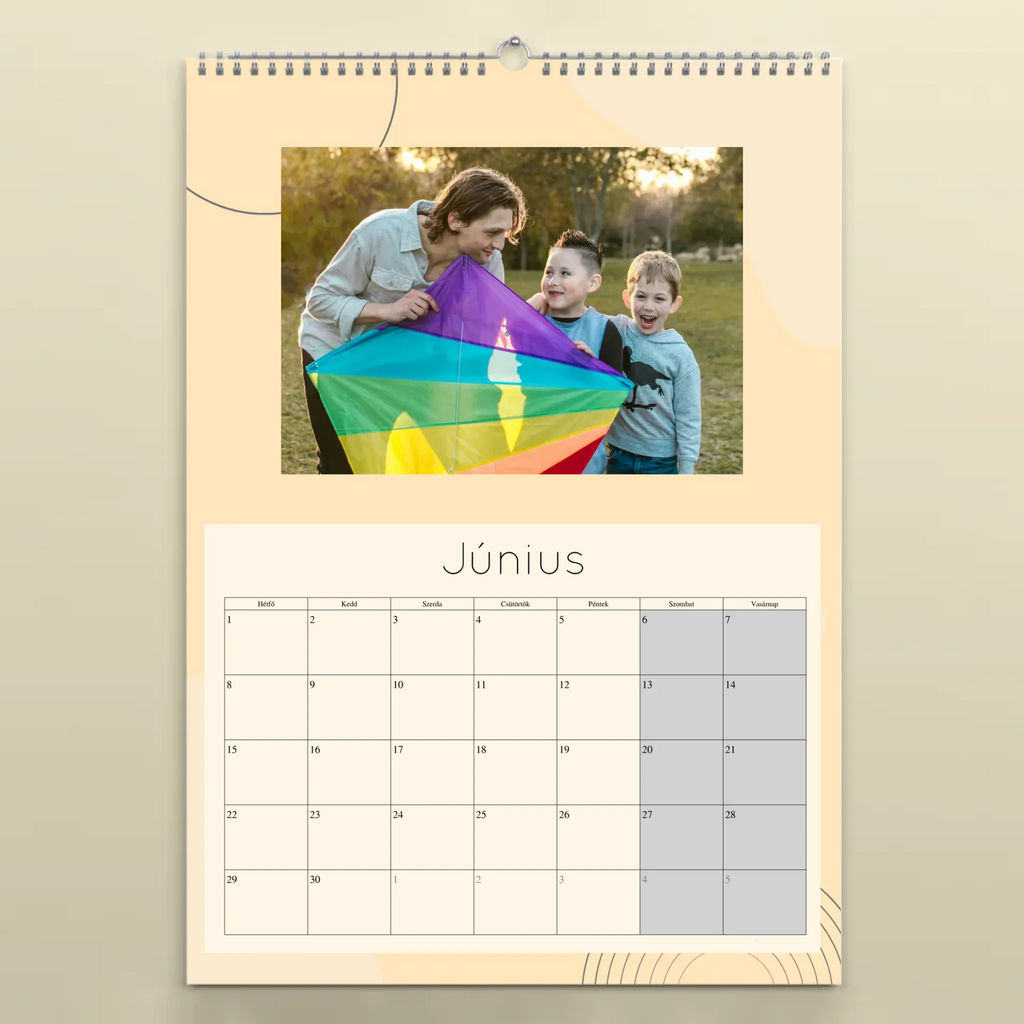 június