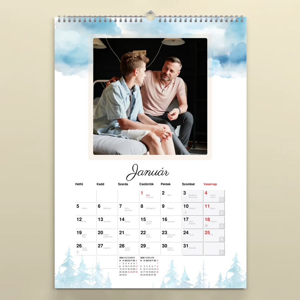 Egyedi fényképes falinaptár névnapokkal 2026 négyzetes képekkel