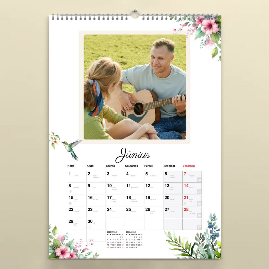 saját fényképes naptár névnapokkal